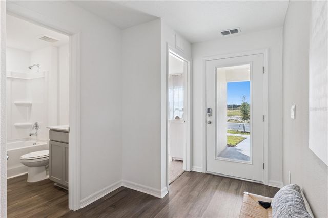 1106 AMBER WAVES ROAD, Lake Wales, FL 33859