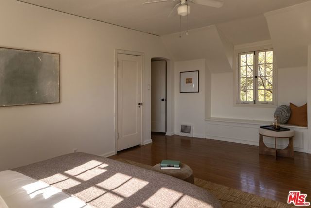 92 Grace Terrace, Pasadena, CA 91105