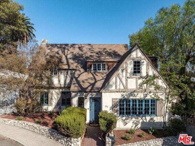 92 Grace Terrace, Pasadena, CA 91105