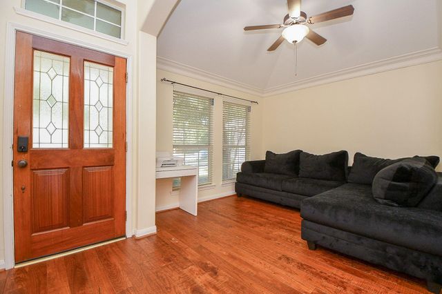 9107 Fernwillow Dr Drive, Spring, TX 77379