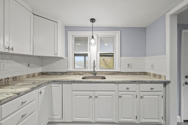 129-133 Franklin St, North Adams, MA 01247