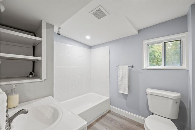 129-133 Franklin St, North Adams, MA 01247