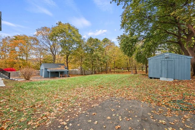 129-133 Franklin St, North Adams, MA 01247