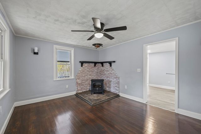 129-133 Franklin St, North Adams, MA 01247