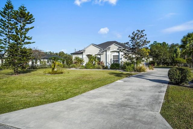 7601 226 STREET E, Bradenton, FL 34211