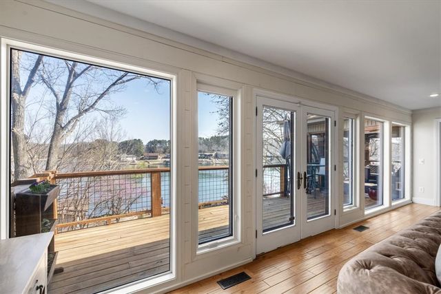 1 Wembly Circle, Bella Vista, AR 72715