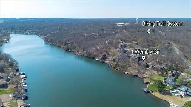 1 Wembly Circle, Bella Vista, AR 72715