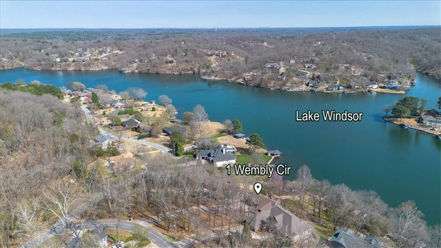 1 Wembly Circle, Bella Vista, AR 72715