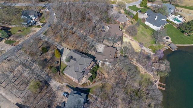 1 Wembly Circle, Bella Vista, AR 72715