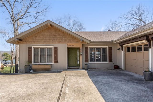 1 Wembly Circle, Bella Vista, AR 72715