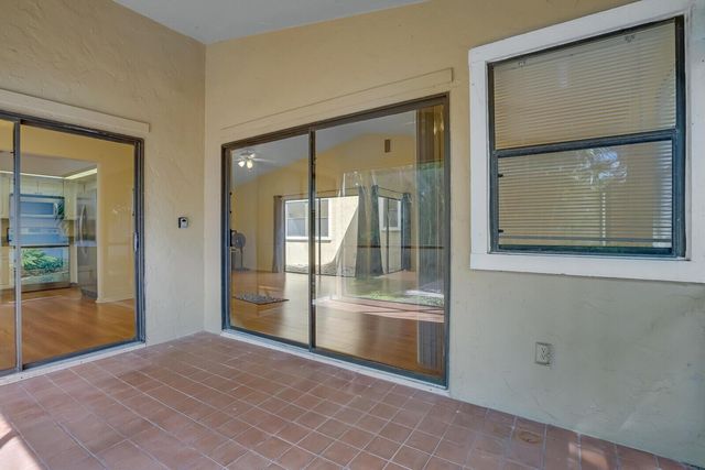 1080 NW 19th Terrace, Delray Beach, FL 33445