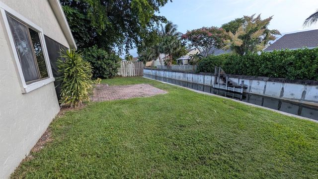 1080 NW 19th Terrace, Delray Beach, FL 33445