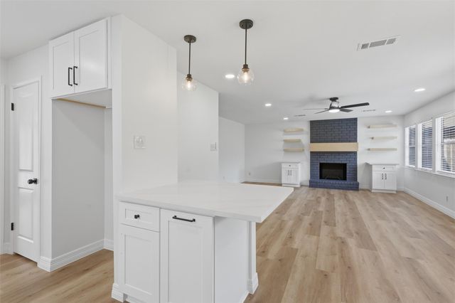 16306 Mill Point, Houston, TX 77059