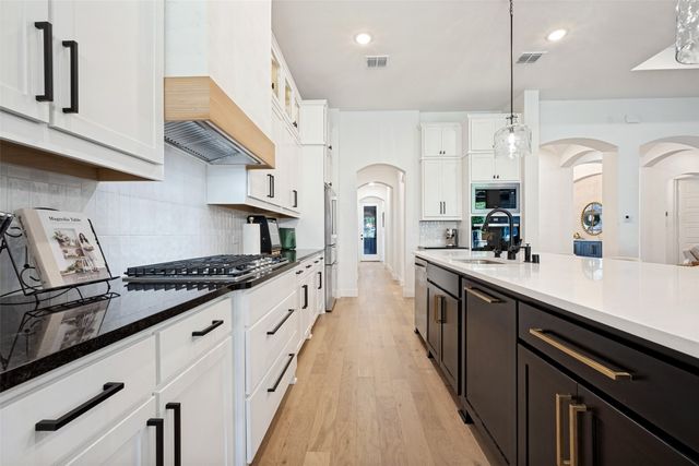311 Waters Edge Drive, Argyle, TX 76226