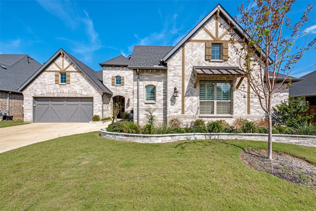 311 Waters Edge Drive, Argyle, TX 76226 — photo 2
