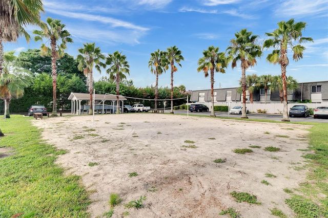 1922 CONWAY ROAD 4, Orlando, FL 32812
