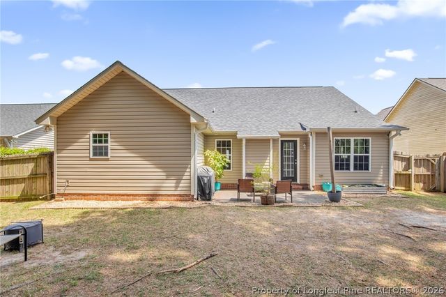 5622 Prestonfield Lane, Hope Mills, NC 28348