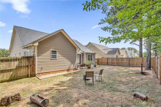 5622 Prestonfield Lane, Hope Mills, NC 28348