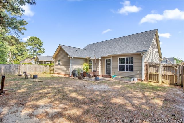 5622 Prestonfield Lane, Hope Mills, NC 28348