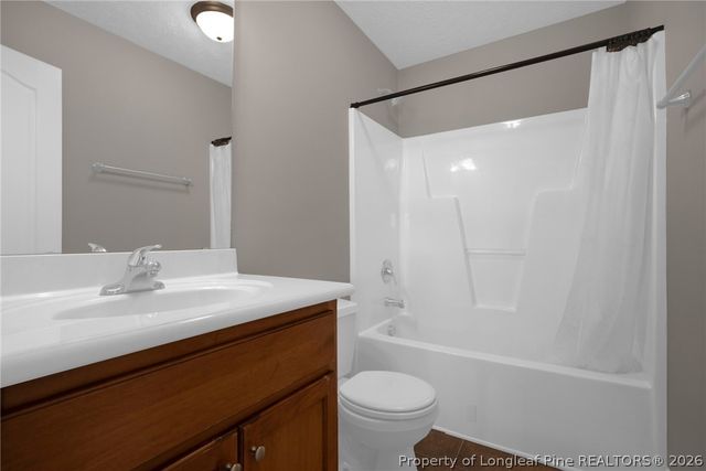 5622 Prestonfield Lane, Hope Mills, NC 28348