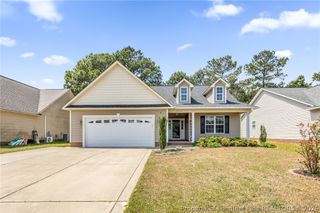 5622 Prestonfield Lane, Hope Mills, NC 28348