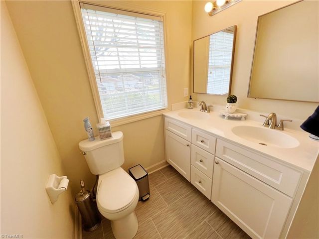 3963 Cobblestone Bend Drive, High Point, NC 27265