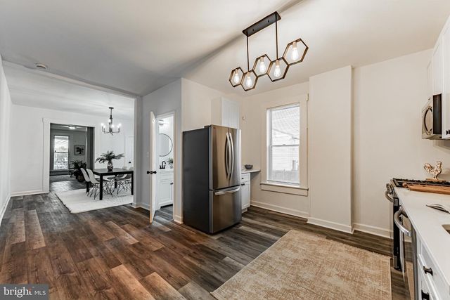 537 OAKLAND AVE, Baltimore, MD 21212