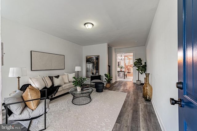 537 OAKLAND AVE, Baltimore, MD 21212