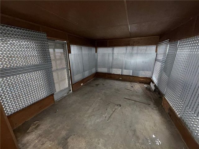 2607 Lockridge Street, Kansas City, MO 64128