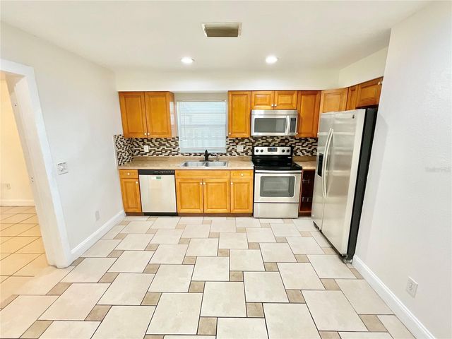 15442 59TH STREET N, Clearwater, FL 33760