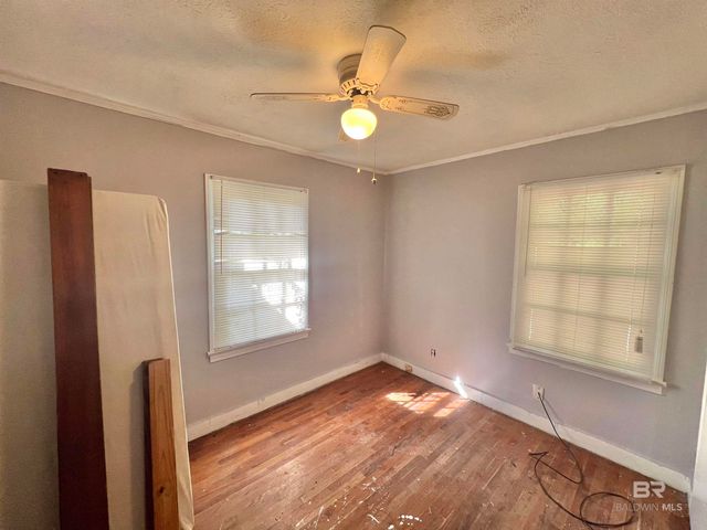 509 5th Avenue, Atmore, AL 36502