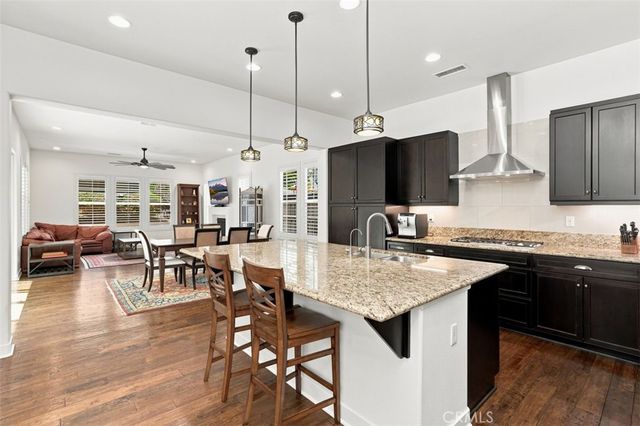 3453 Corte Fortuna, Carlsbad, CA 92009