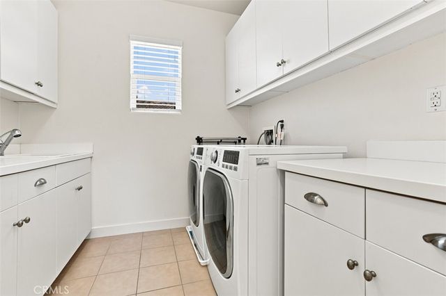 3453 Corte Fortuna, Carlsbad, CA 92009