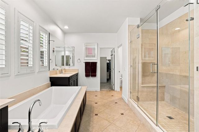 3453 Corte Fortuna, Carlsbad, CA 92009
