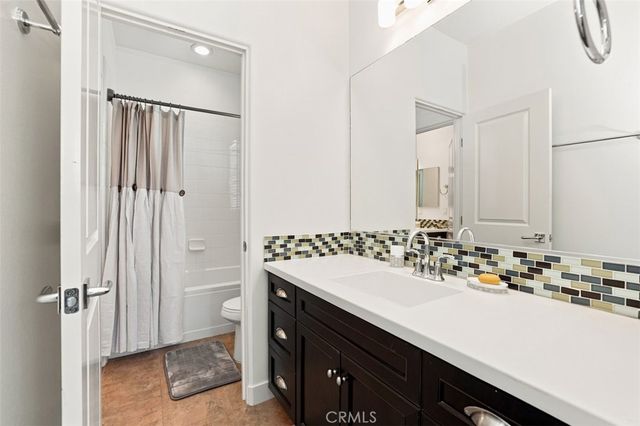 3453 Corte Fortuna, Carlsbad, CA 92009