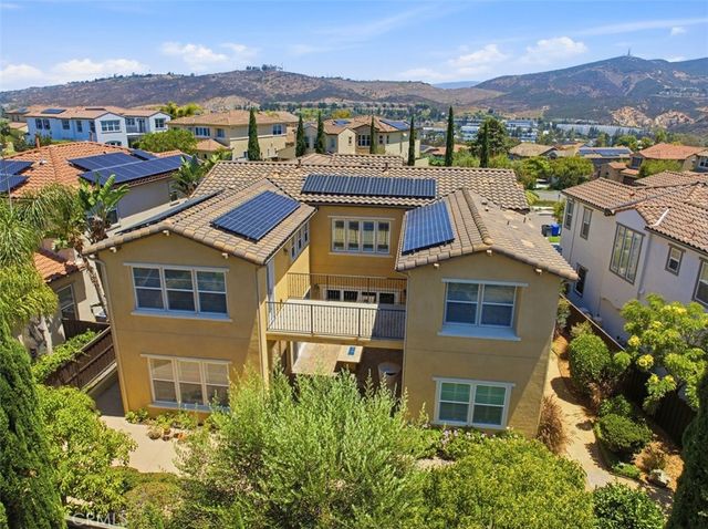 3453 Corte Fortuna, Carlsbad, CA 92009