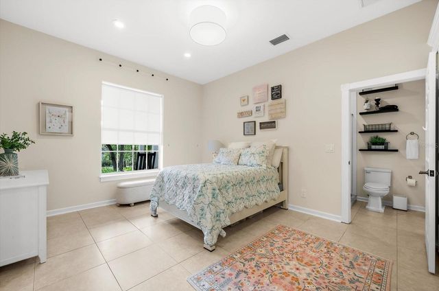 653 OLD EAST LAKE ROAD, Tarpon Springs, FL 34688