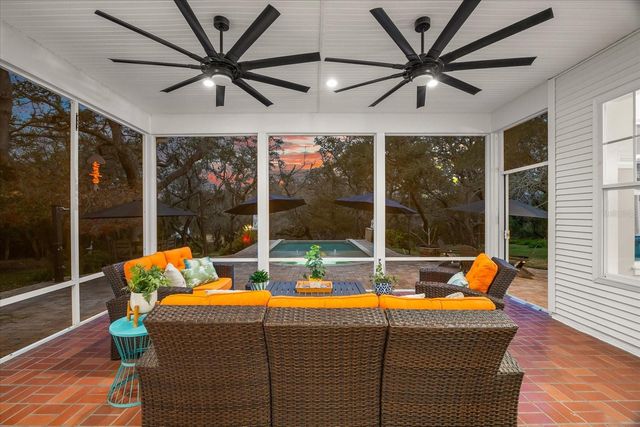 653 OLD EAST LAKE ROAD, Tarpon Springs, FL 34688