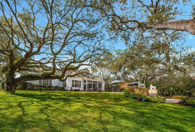 653 OLD EAST LAKE ROAD, Tarpon Springs, FL 34688