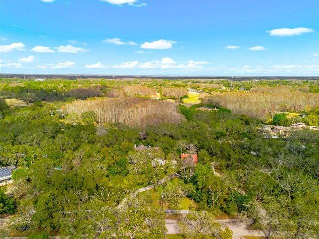 653 OLD EAST LAKE ROAD, Tarpon Springs, FL 34688