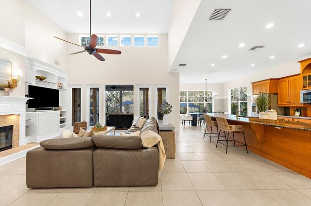 653 OLD EAST LAKE ROAD, Tarpon Springs, FL 34688