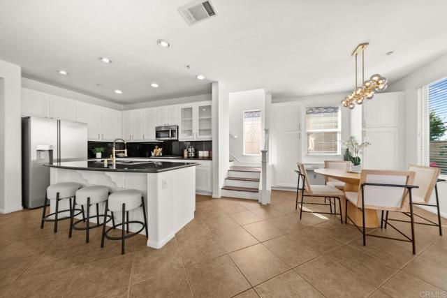 6340 Oleander Way, San Diego, CA 92130