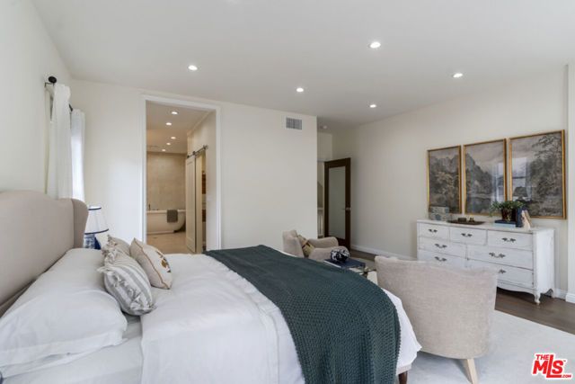 1810 Westmoreland Boulevard, Los Angeles, CA 90006