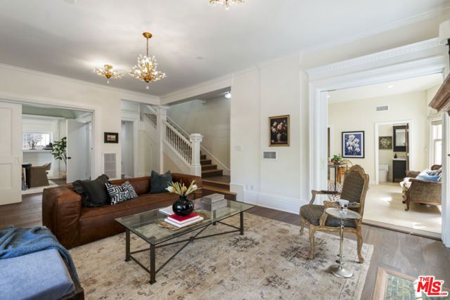 1810 Westmoreland Boulevard, Los Angeles, CA 90006