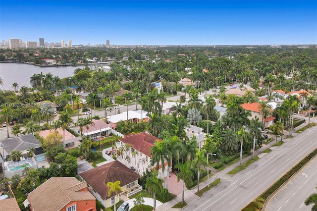 832 Hollywood Blvd, Hollywood, FL 33019