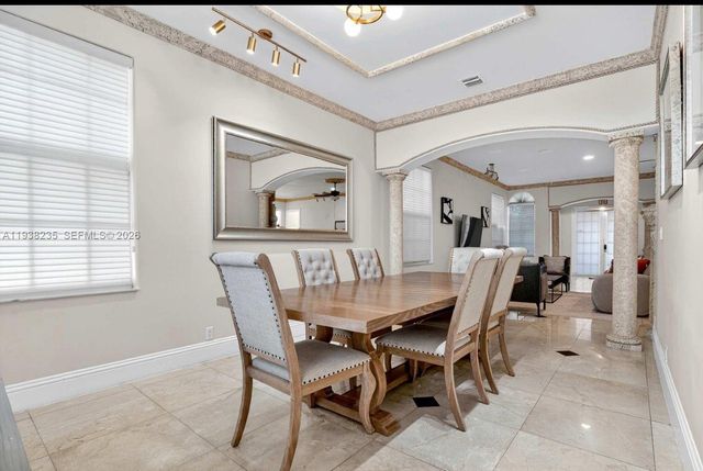 832 Hollywood Blvd, Hollywood, FL 33019