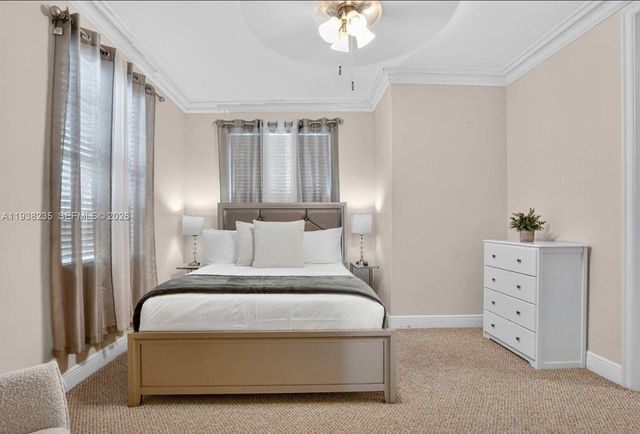 832 Hollywood Blvd, Hollywood, FL 33019