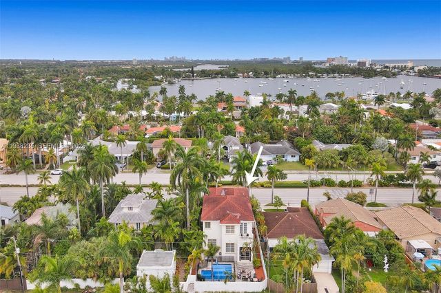 832 Hollywood Blvd, Hollywood, FL 33019