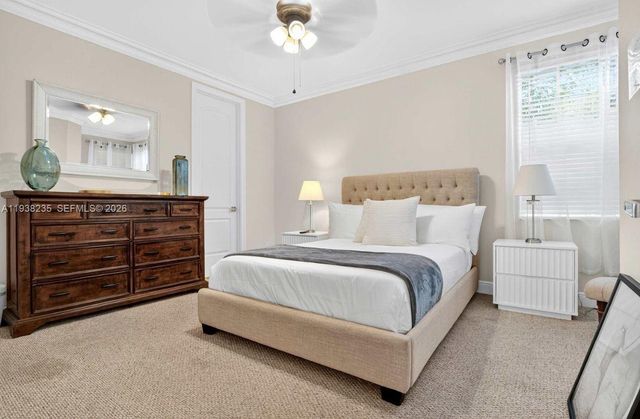 832 Hollywood Blvd, Hollywood, FL 33019