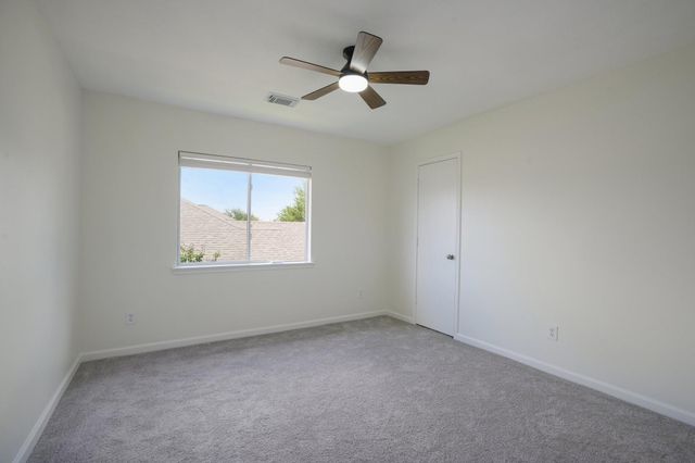 4419 Crossvine Avenue, Baytown, TX 77521